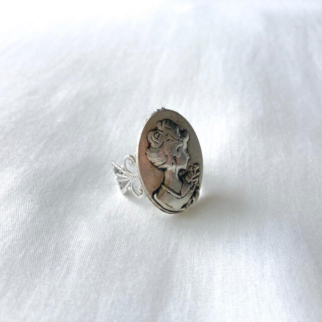 Grimoire(グリモワール)の୨୧ Vintage rétro silver camel lace ring ハンドメイドのアクセサリー(リング)の商品写真