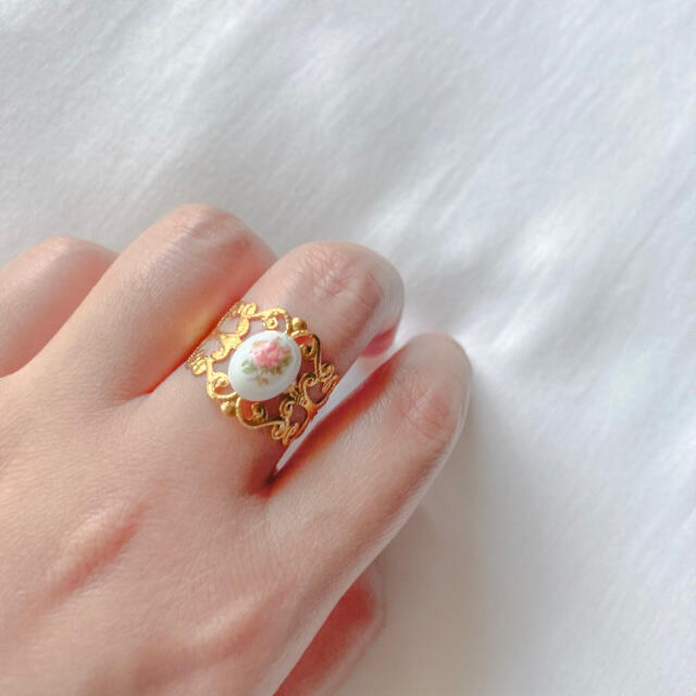 Lochie(ロキエ)の୨୧ Vintage rétro Flower Pottery Ring ハンドメイドのアクセサリー(リング)の商品写真