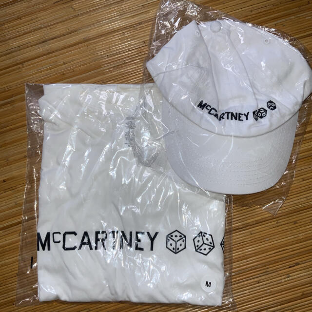 ポールマッカートニー　限定　キャップ　tシャツ　セット メンズのトップス(Tシャツ/カットソー(半袖/袖なし))の商品写真