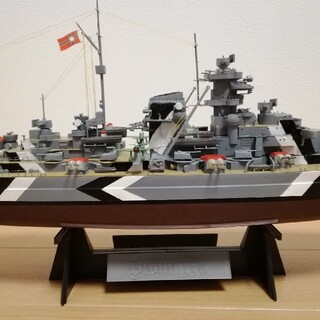 週末セール戦艦ビスマルク　プラモデル　模型 完成品　1/350　ジャンク