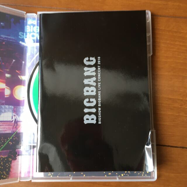 BIGBANG(ビッグバン)の2010 Bigbang LIVE DVD 　2枚組 エンタメ/ホビーのDVD/ブルーレイ(ミュージック)の商品写真