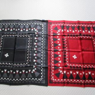 新品未使用 エムズグレイシー スカーフ2枚セット 赤黒 絹100% 日本製 カレ