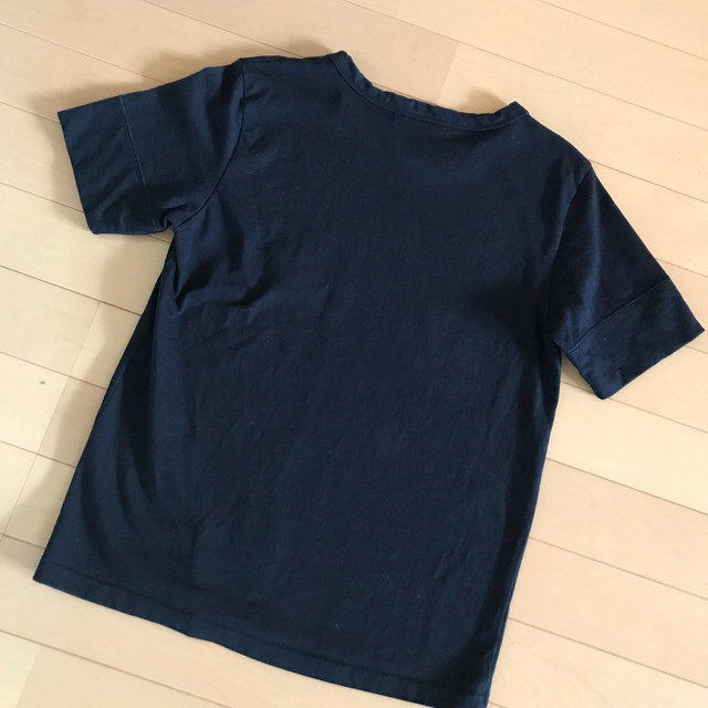 Tシャツ　ネイビー　M レディースのトップス(Tシャツ(半袖/袖なし))の商品写真