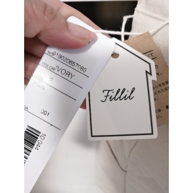 merlot(メルロー)のsale新品フィリルfillil ショルダーコットンバッグ レディースのバッグ(ショルダーバッグ)の商品写真