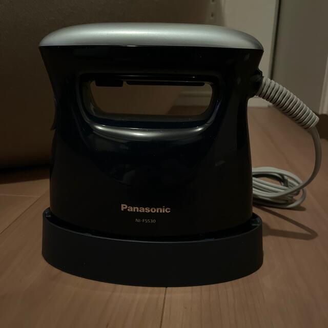 Panasonic(パナソニック)のPanasonic 衣類スチーマー　本体のみ スマホ/家電/カメラの生活家電(アイロン)の商品写真