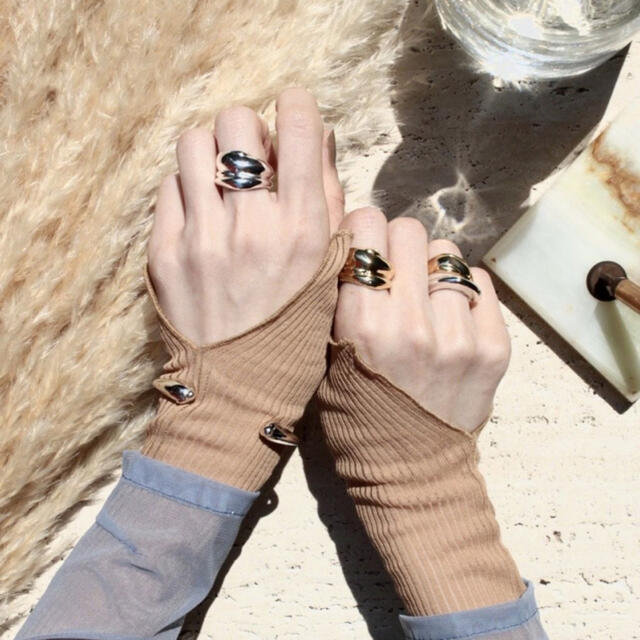 UNITED ARROWS(ユナイテッドアローズ)のソワリー　ゴールドリング レディースのアクセサリー(リング(指輪))の商品写真