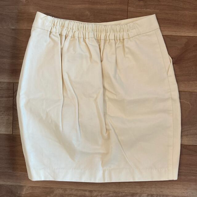 KBF(ケービーエフ)の【KBF】〈新品未使用〉オフホワイト膝丈スカート レディースのスカート(ひざ丈スカート)の商品写真