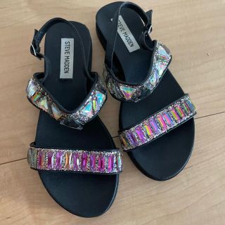 アーバンアウトフィッターズ(Urban Outfitters)のLA購入　steve madden ビジュー　サンダル(サンダル)