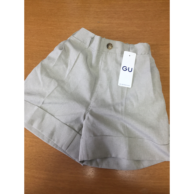 GU(ジーユー)の【GU／ジーユー】センタープレスショートパンツ150cm キッズ/ベビー/マタニティのキッズ服女の子用(90cm~)(パンツ/スパッツ)の商品写真