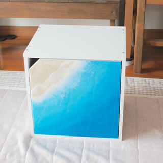 扉付き海の収納ボックス(小さな海シリーズ)収納家具　レジンアート　石垣ブルー