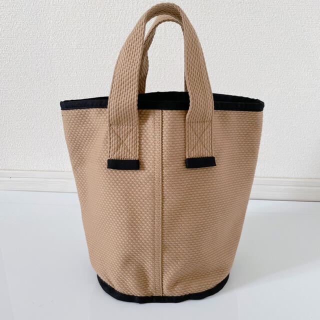 BARNEYS NEW YORK(バーニーズニューヨーク)のCaBas N°50 Laundry bag small ハンドバッグ レディースのバッグ(ハンドバッグ)の商品写真