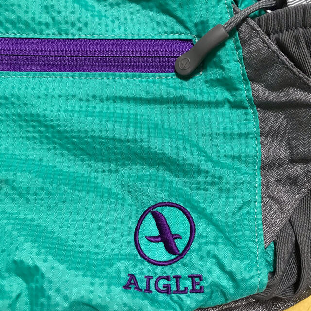 AIGLE(エーグル)のAIGLEエーグル☆ウエストポーチ＋おまけ レディースのバッグ(ボディバッグ/ウエストポーチ)の商品写真