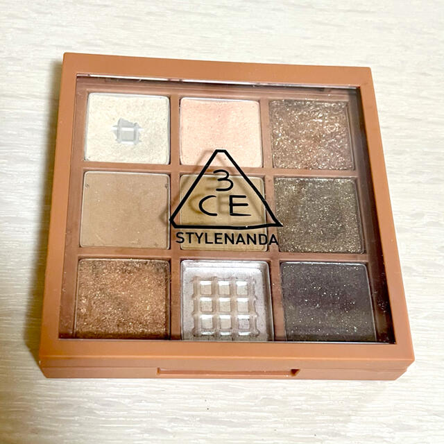 3ce(スリーシーイー)の3CE multieye colorpalette コスメ/美容のベースメイク/化粧品(アイシャドウ)の商品写真