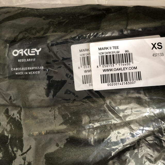 Oakley(オークリー)の★新品★オークリー Tシャツ グリーン /US XSサイズ メンズのトップス(Tシャツ/カットソー(半袖/袖なし))の商品写真