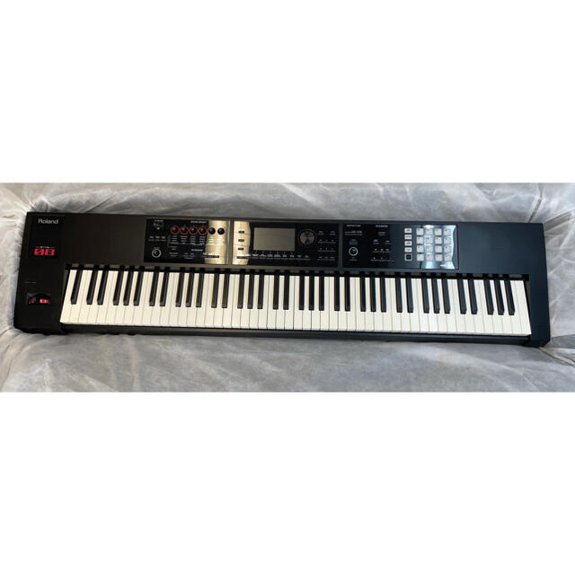 最新入荷 Roland - 【美品,付属品多数】Roland FA-08 シンセサイザー