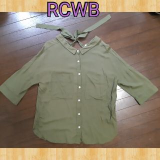 ロデオクラウンズワイドボウル(RODEO CROWNS WIDE BOWL)のRCWB バックリボン シャツ ブラウス(シャツ/ブラウス(長袖/七分))