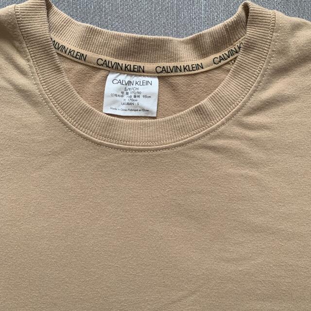 Calvin Klein(カルバンクライン)のCalvin klein ベージュ　Tシャツ メンズのトップス(Tシャツ/カットソー(半袖/袖なし))の商品写真