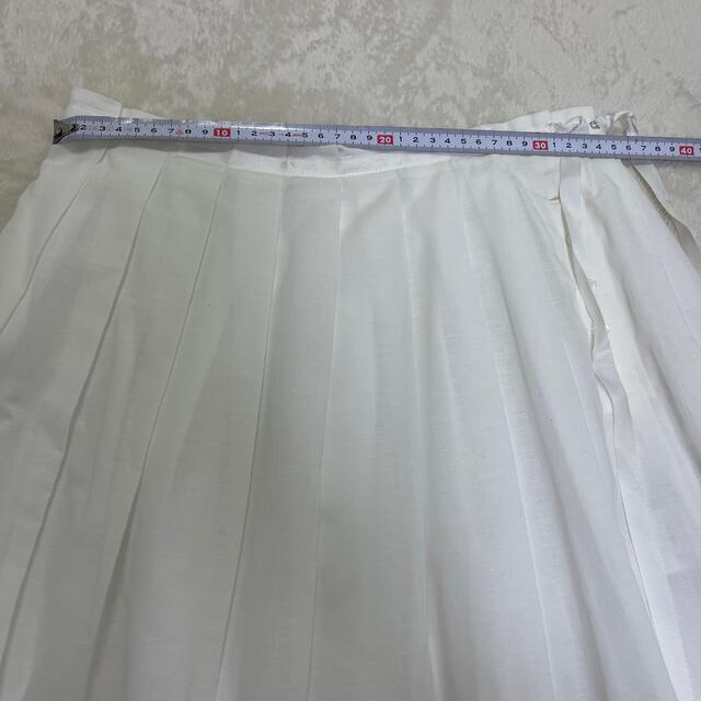 COMME CA ISM(コムサイズム)の白いスカート レディースのスカート(ひざ丈スカート)の商品写真