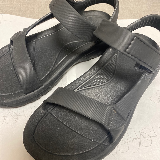 Teva(テバ)の♡テバ ハリケーン ドリフト 24♡ レディースの靴/シューズ(サンダル)の商品写真