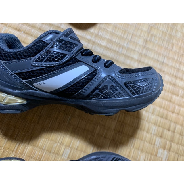 MIZUNO(ミズノ)のミズノ　瞬足　スニーカー　18.0 キッズ/ベビー/マタニティのキッズ靴/シューズ(15cm~)(スニーカー)の商品写真