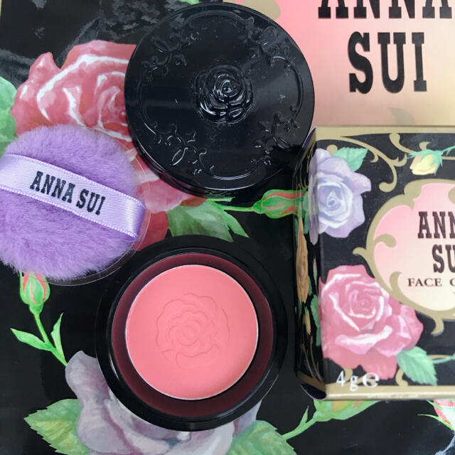 ANNA SUI(アナスイ)の【2点セット】新品未使用 ANNA SUI アナスイ アイカラー チーク コスメ コスメ/美容のベースメイク/化粧品(アイシャドウ)の商品写真