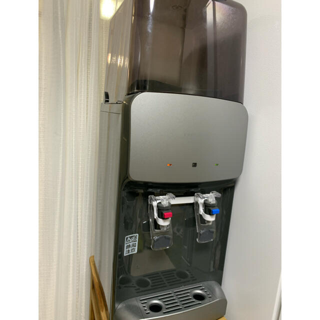 専用。WFD-1700S フレシャス ウォーターサーバー 卓上型 | フリマアプリ ラクマ