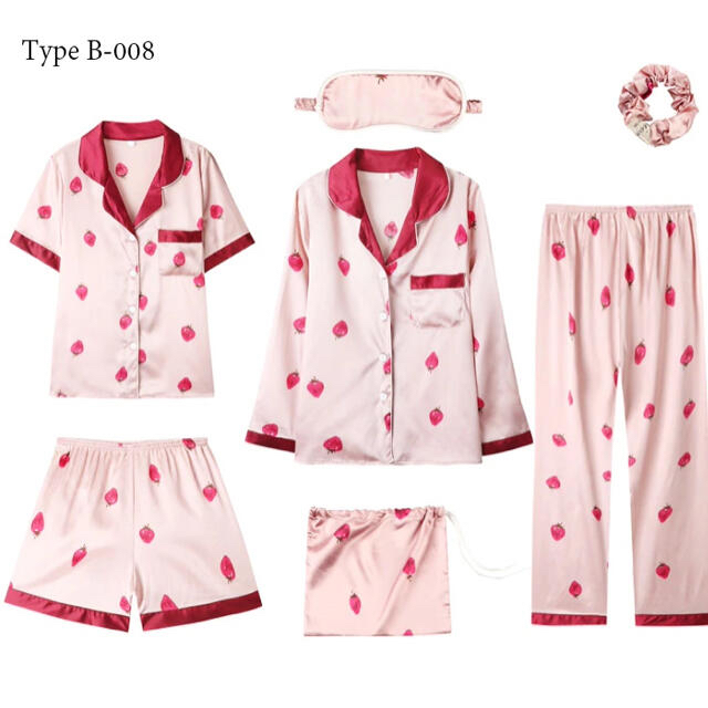 ❗️本日限定値下げ❗️ 韓国　サテンパジャマ　いちご柄　セット　巾着付き レディースのルームウェア/パジャマ(ルームウェア)の商品写真