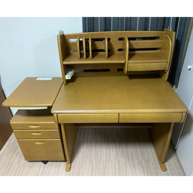 学習机 イトーキ 埼玉県より出品-
