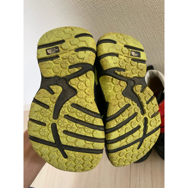 THE NORTH FACE(ザノースフェイス)のノースフェイス キッズ　スニーカー　二足セット　15cm キッズ/ベビー/マタニティのキッズ靴/シューズ(15cm~)(スニーカー)の商品写真