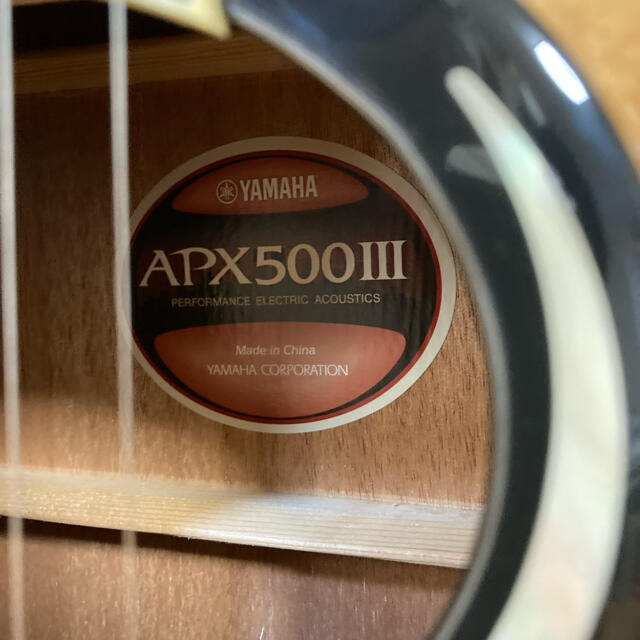 ヤマハ(ヤマハ)のYAMAHA APX500III エレアコ　ソフトケース等付き 楽器のギター(アコースティックギター)の商品写真