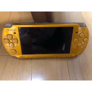 プレイステーションポータブル(PlayStation Portable)のPSP イエロー(携帯用ゲーム機本体)