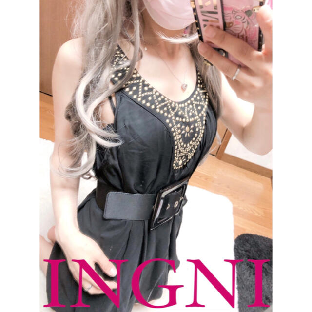 INGNI(イング)の3531.INGNI 胸元スタッズ装飾 シフォン ミニワンピース レディースのワンピース(ミニワンピース)の商品写真