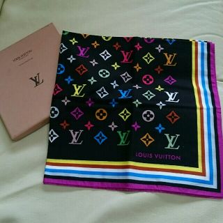 LOUIS VUITTON - ヴィトン 大判ハンカチの通販 by ゆかりん's shop
