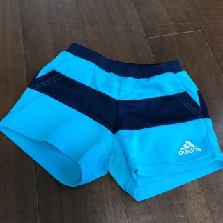 アディダス(adidas)のadidasハーフパンツ(パンツ/スパッツ)