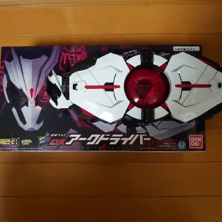 バンダイ(BANDAI)のDXアークドライバー(特撮)