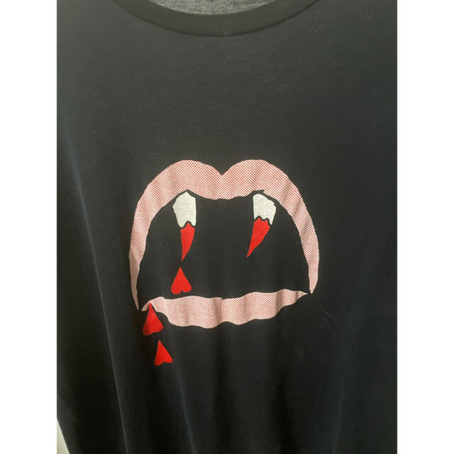 年末セール　SAINT LAURENT PARIS ブラッドルスターTシャツ メンズのトップス(Tシャツ/カットソー(半袖/袖なし))の商品写真