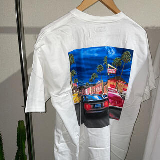 マクドナルド(マクドナルド)の新品　IN-N-OUT BURGER Tシャツ　L(Tシャツ/カットソー(半袖/袖なし))