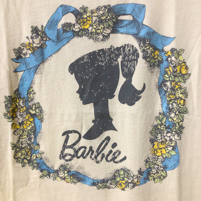 UNIQLO(ユニクロ)のUT Barbie バービー　Tシャツ　L レディースのトップス(Tシャツ(半袖/袖なし))の商品写真