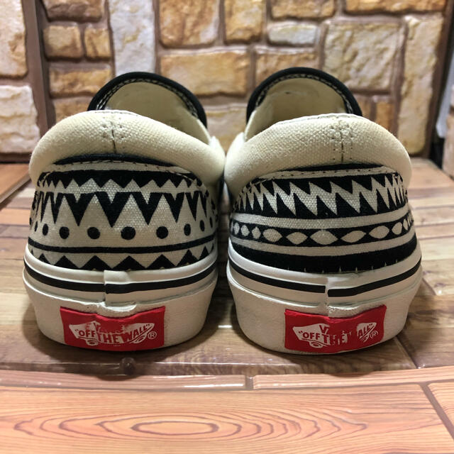 VANS(ヴァンズ)のVANS スリッポン　23cm  レディースの靴/シューズ(スリッポン/モカシン)の商品写真