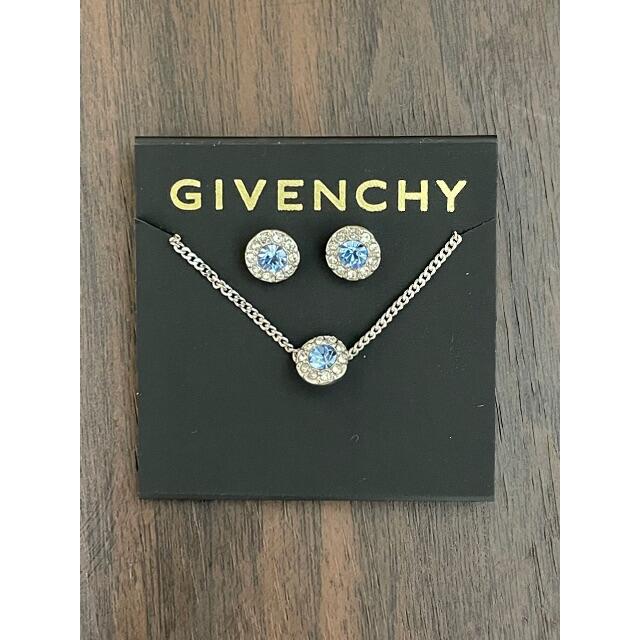 GIVENCHY(ジバンシィ)のGIVENCHY(ジバンシイ) ネックレス＆ピアスセット レディースのアクセサリー(ネックレス)の商品写真