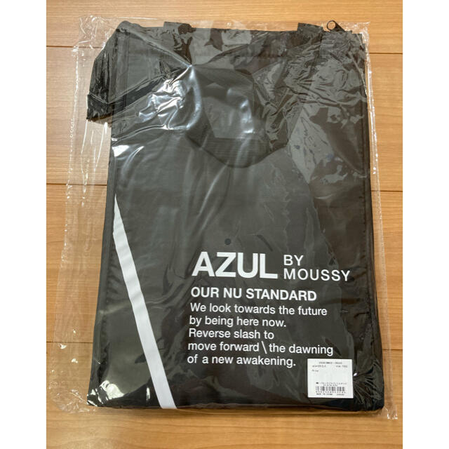 AZUL by moussy(アズールバイマウジー)のAZUL BY MOUSSY ノベルティ 保冷バッグ エコバック レディースのバッグ(エコバッグ)の商品写真