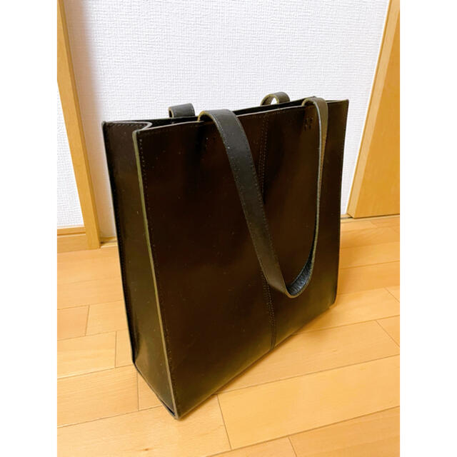 土屋鞄製造所(ツチヤカバンセイゾウジョ)の土屋鞄 ヌメ革　トートバック ブラック 廃盤 メンズのバッグ(トートバッグ)の商品写真