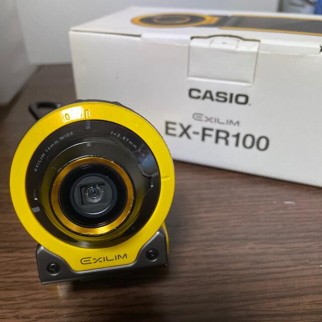 CASIO(カシオ)のCASIO EX-FR100 スマホ/家電/カメラのカメラ(コンパクトデジタルカメラ)の商品写真