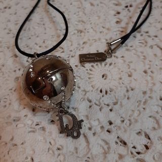 Dior(リップグロス)のフリマアイテム一覧 Dior(リップグロス)のフリマアイテム一覧