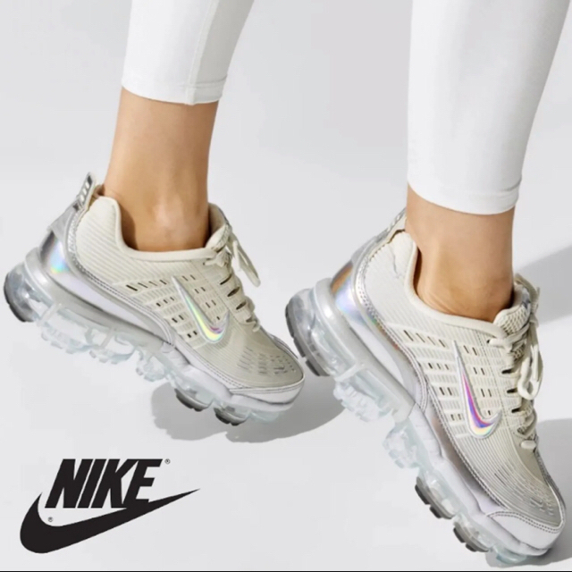 NIKE(ナイキ)の美品☆送料込Nikeスニーカー エアヴェイパーマックス360 24cmレディース レディースの靴/シューズ(スニーカー)の商品写真