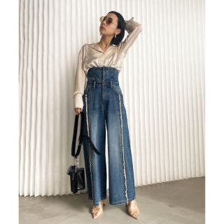 アメリヴィンテージ(Ameri VINTAGE)のHIGH WAIST CONVERSION DENIM(デニム/ジーンズ)