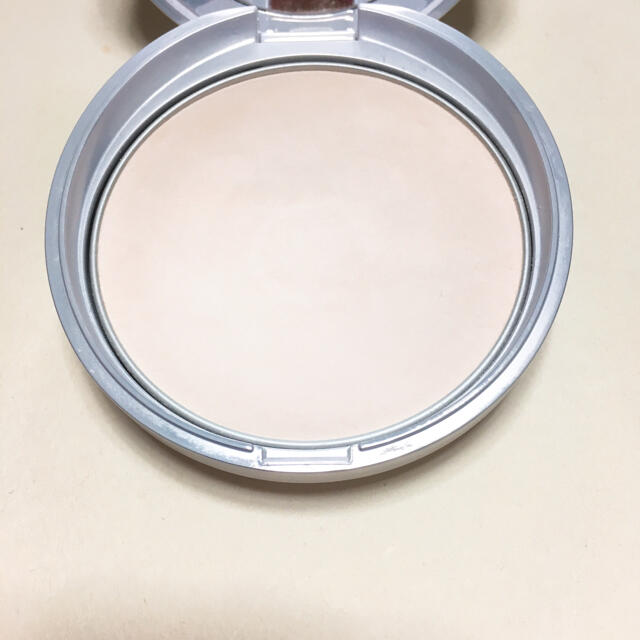 MAQuillAGE(マキアージュ)のスノービューティー2017 コスメ/美容のベースメイク/化粧品(フェイスパウダー)の商品写真