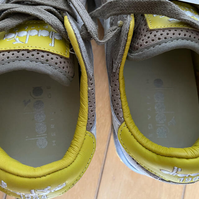DIADORA(ディアドラ)のDIADORA HERITAGE TRIDENT CAMO PERF 未使用保管 メンズの靴/シューズ(スニーカー)の商品写真