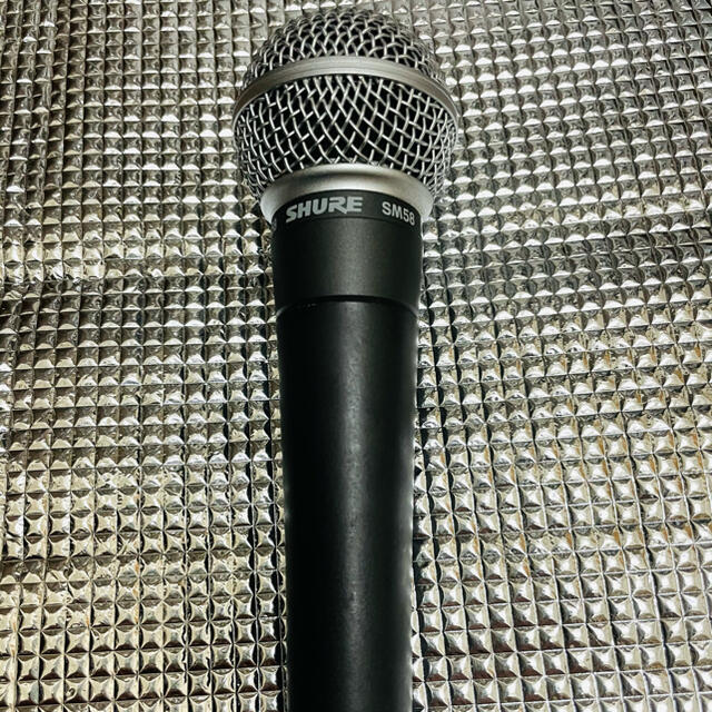 ダイナミックマイクロフォン　SHURE SM58