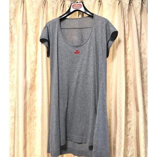 ヴィヴィアンウエストウッド(Vivienne Westwood)のヴィヴィアンウエストウッド　Tシャツワンピ　レッドオーブ(Tシャツ(半袖/袖なし))